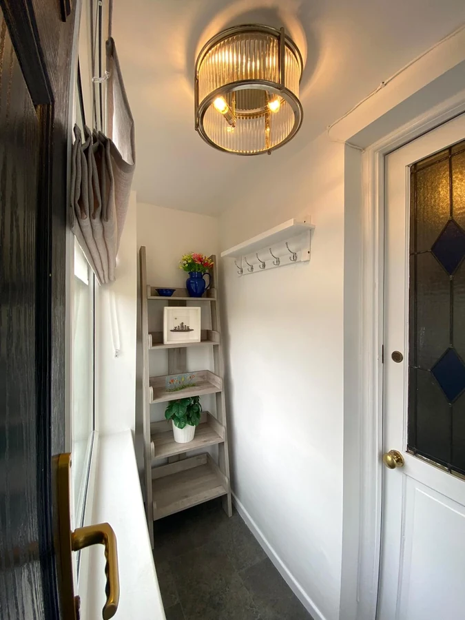 ceiling-painting-white-ceiling-coving-3-swansea-daffodil-decor ceiling painting white ceiling coving 3 swansea daffodil decor