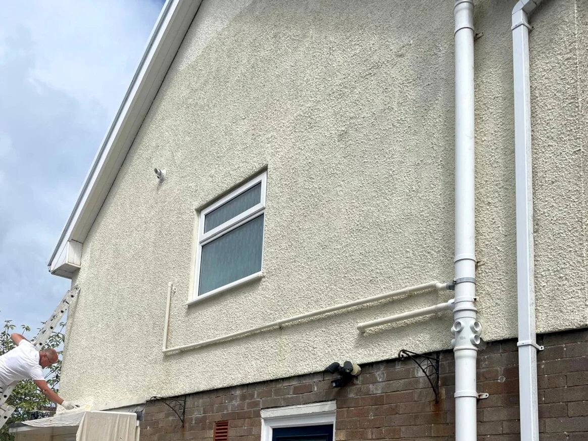 exterior-painting-painted-pebbledash-exterior-swansea-daffodil-decor-6 Painted pebbledash exterior on a Morriston property by Daffodil Decor