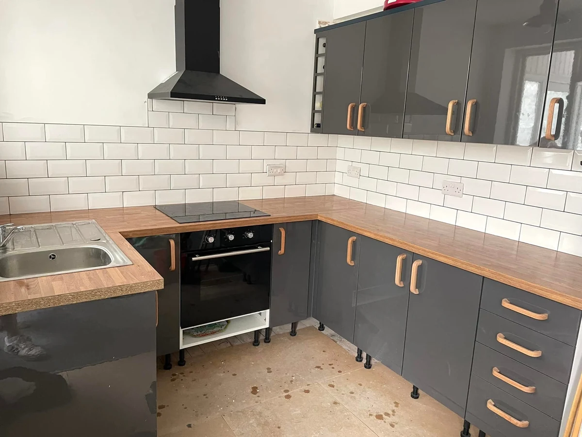 hallway-painting-gold-beige-damask-wallpaper-staircase-swansea-daffodil-decor-2 hallway painting gold beige damask wallpaper staircase swansea daffodil decor 2