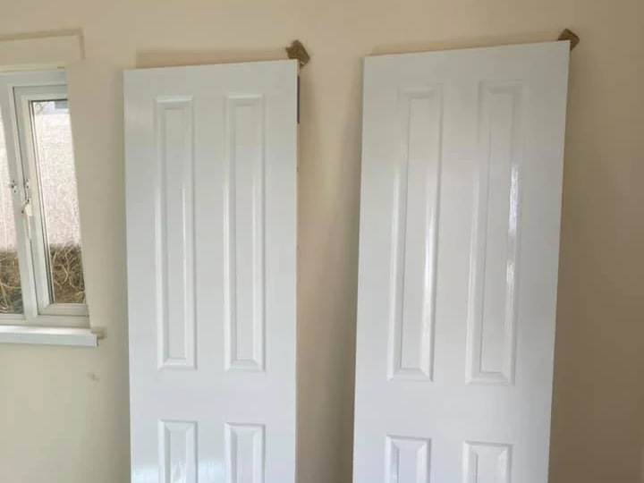interior-painting-painted-walls-and-ceiling-bright-room-swansea-daffodil-decor interior painting painted walls and ceiling bright room swansea daffodil decor